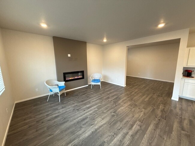 Photo - 4770 Daiquiri Ave NE