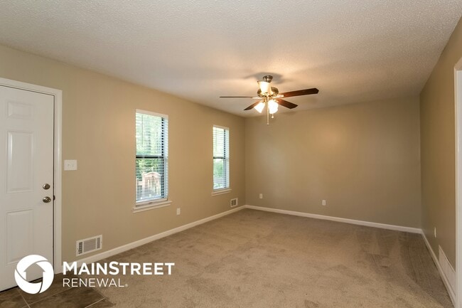 Photo - 290 W Paulding Blvd