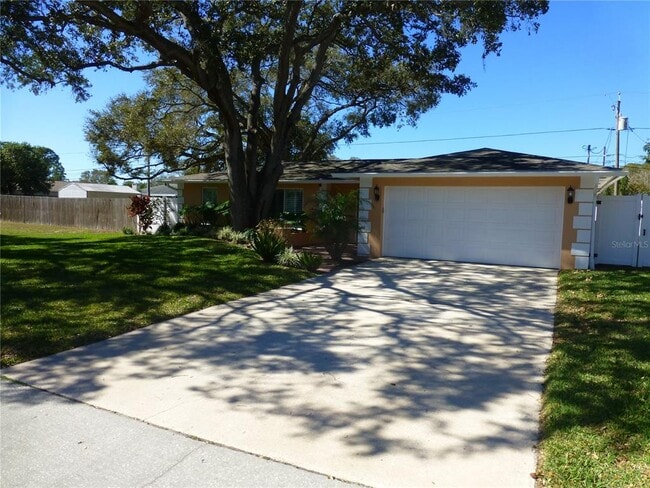 Photo - 752 Patricia Ave