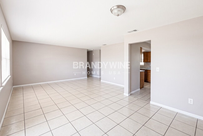 Photo - 6433 Sardina Blvd