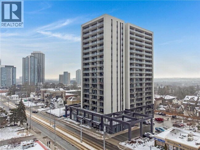 Photo - 741 King St W Unit 1708