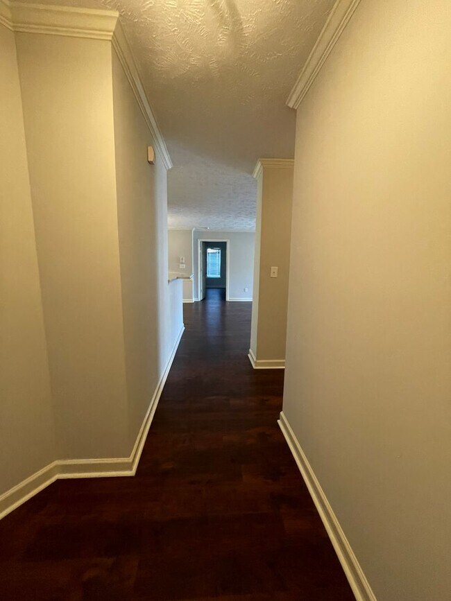 1761 Renwick Dr