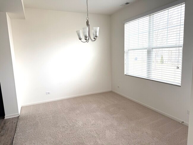 Photo - 658 Anchorage Ct