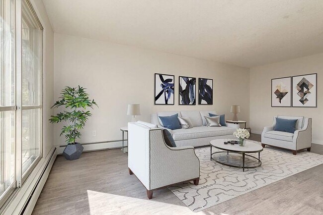 Photo - Viking Apartments