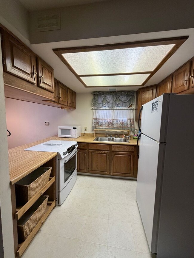 Photo - 3 Bed, 2 Bath Home Located In-Town and Close to Conveniences