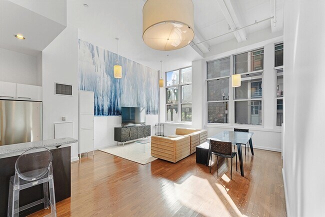 Photo - 88 Kingston St Unit 5C