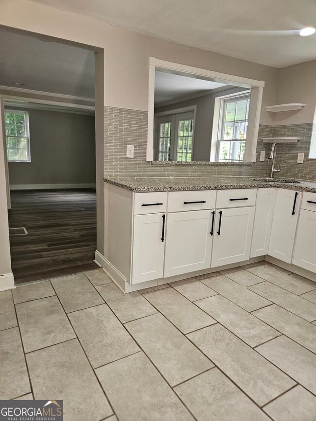 Photo - Beautiful Bungalow