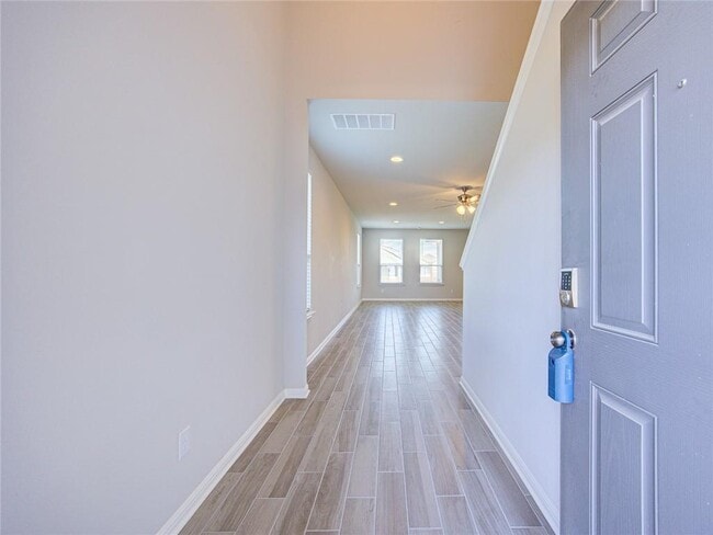 Photo - 128 Drifter Ln