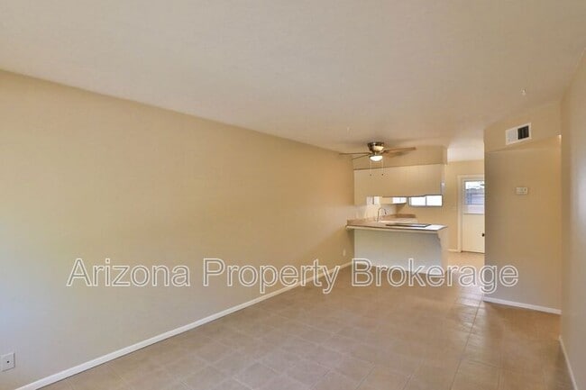 Photo - 2323 S College Ave Unit Apt. 2