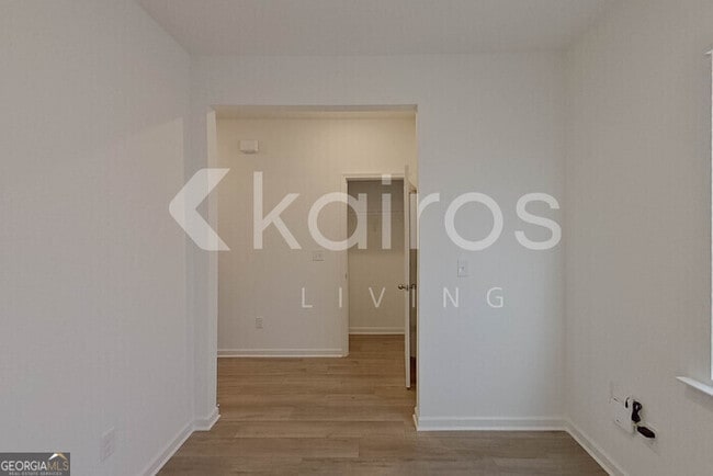 Photo - 208 Birch Ave