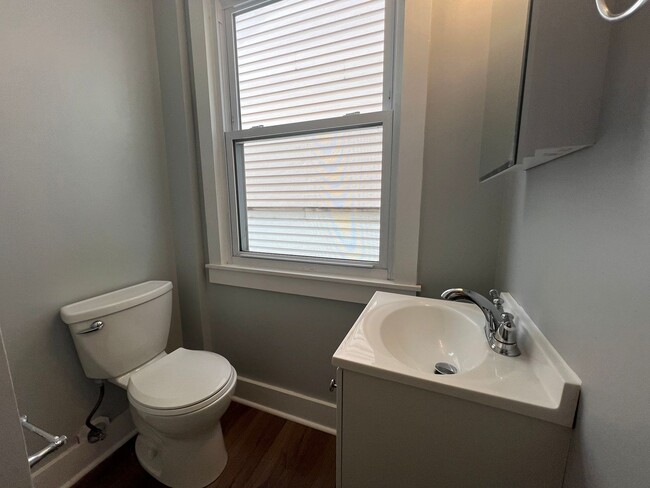 Photo - 1850 Morningside Ave Apartment Unit 1850 Morningside Ave. #2