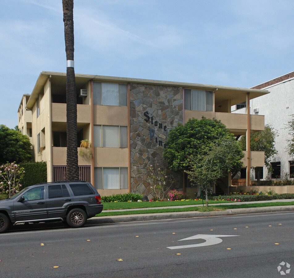 Stone Pine Apartments - Stone Pine Apartments