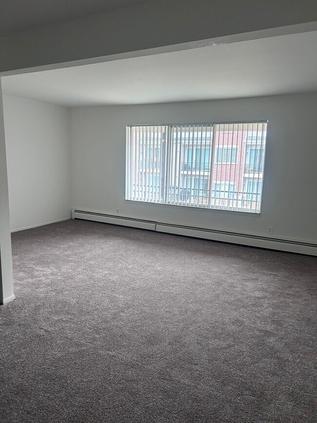 Photo - One Bedroom Apartment in Clawson