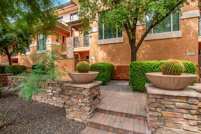 Photo - 6940 E Cochise Rd