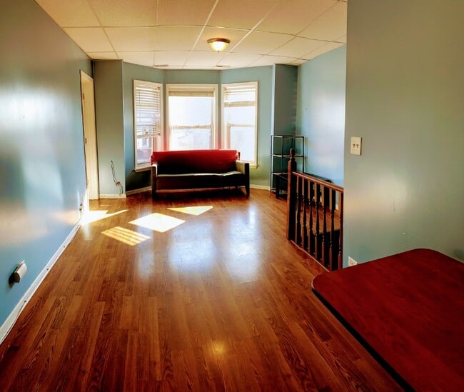 Photo - 254 W 31st St Unit 3