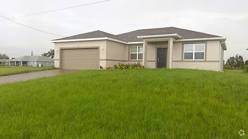 Building Photo - NE Cape Coral Single Family Home