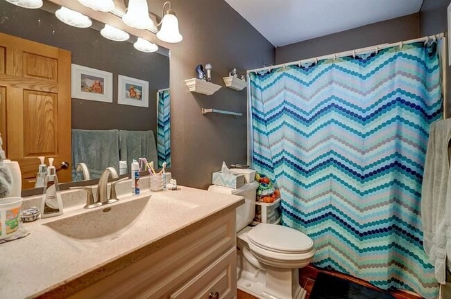 Photo - 211 S Jefferson St