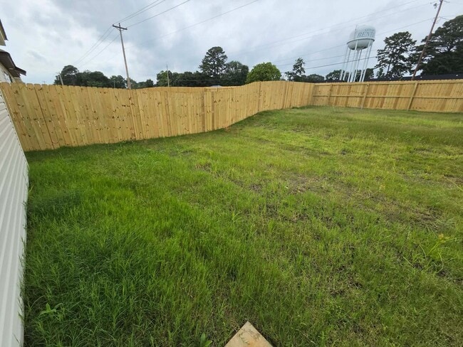 Photo - 1088 RAVEN WALK Dr