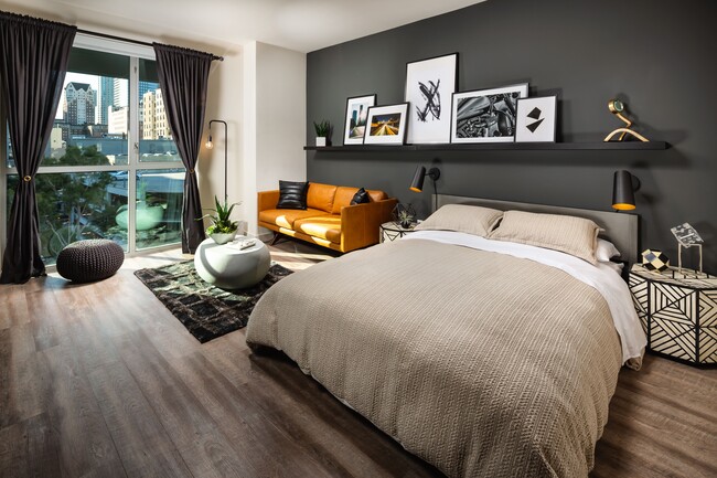 Topaz Apartments