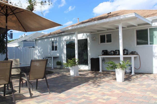 Photo - 10420 SW 207th St