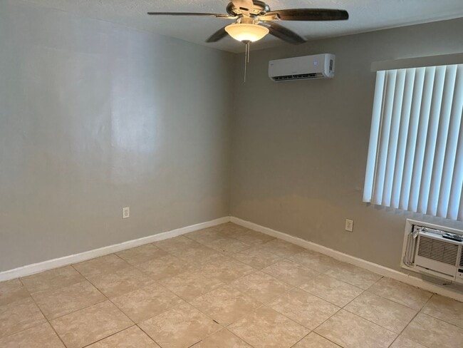 Photo - 1701 Pasadena Dr