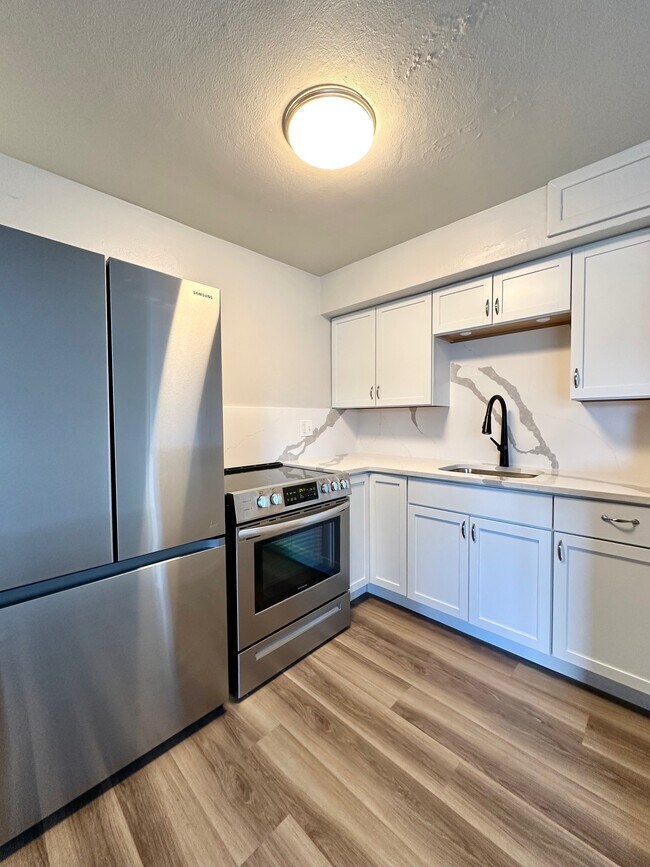 Photo - 306 Forder Rd