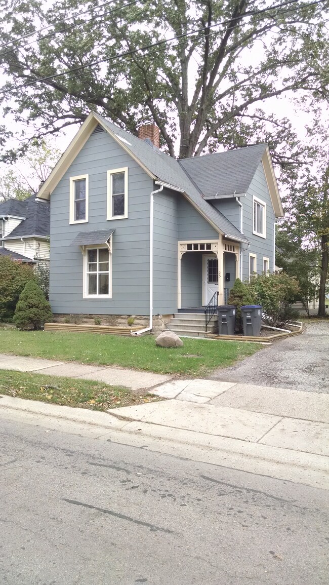 Street view - 25 N Park St House