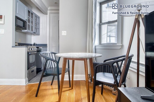 Photo - 118 Christopher St Unit SI FL4-ID1162