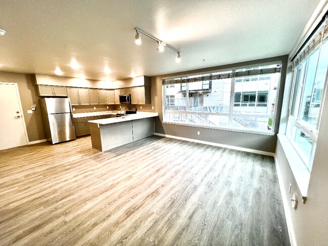 Photo - 2330 Yakima Ct Unidad D203