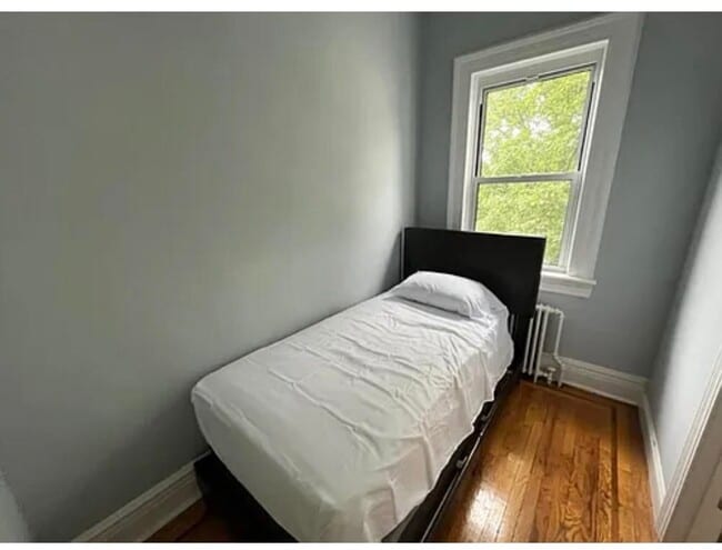 Photo - 109 72nd St Unit 2