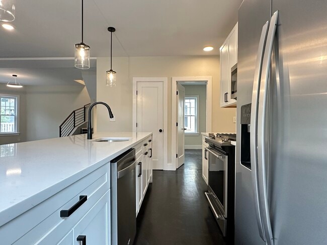 Photo - 131 Grampian Way Unit 2