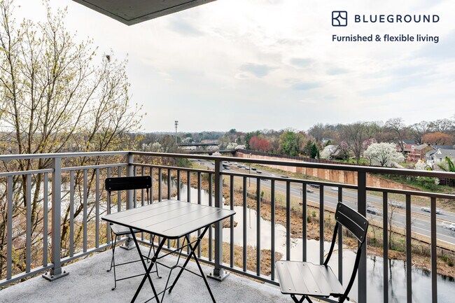 Photo - 4650 Washington Blvd Unit FL6-ID1050