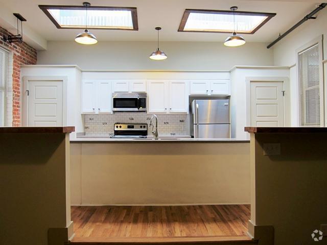 Building Photo - 120 Goldsboro Street Unit B- Wilson Furnit... Rental