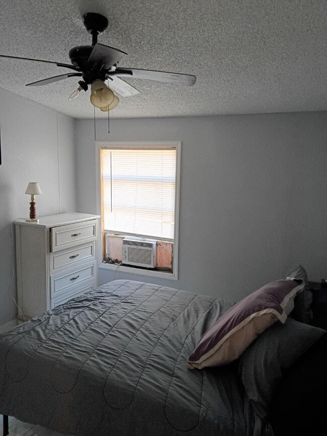 Photo - 18095 Spangler Ave
