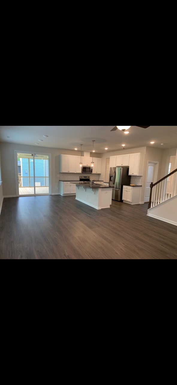 Photo - 135 Rossell Park Cir