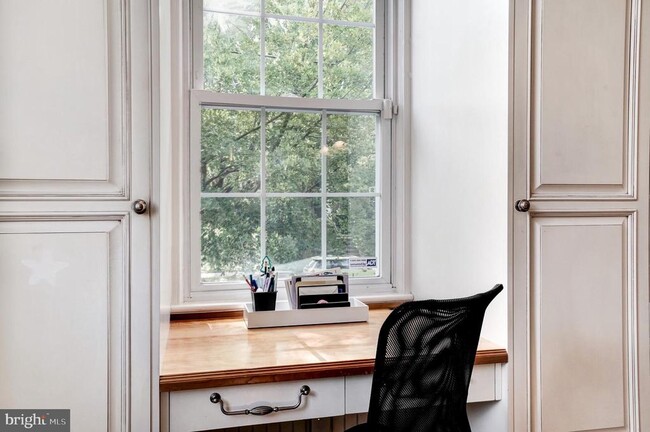 Photo - 2243 40th St NW