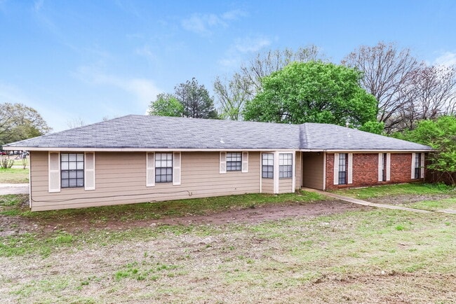 Photo - 4784 Ross Rd