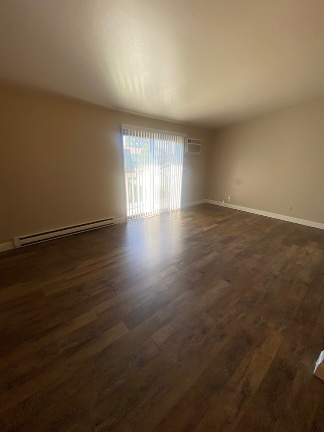 Sala de estar - Hemlock Street Apartments
