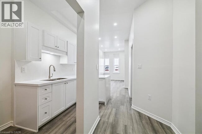 Photo - 68 Peel St Unit 3