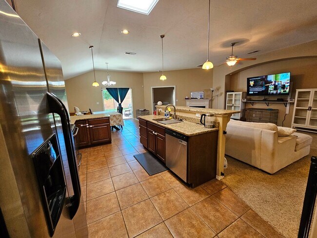 Photo - Spacious Golf Course Area Home with 4 Bedr...
