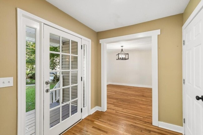 Photo - 2799 Brookcliff Landing NE