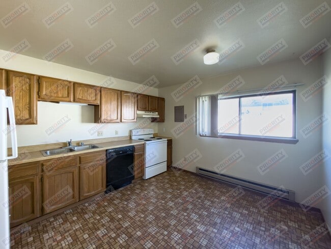 Photo - Ealges Nest Apartments Unit A