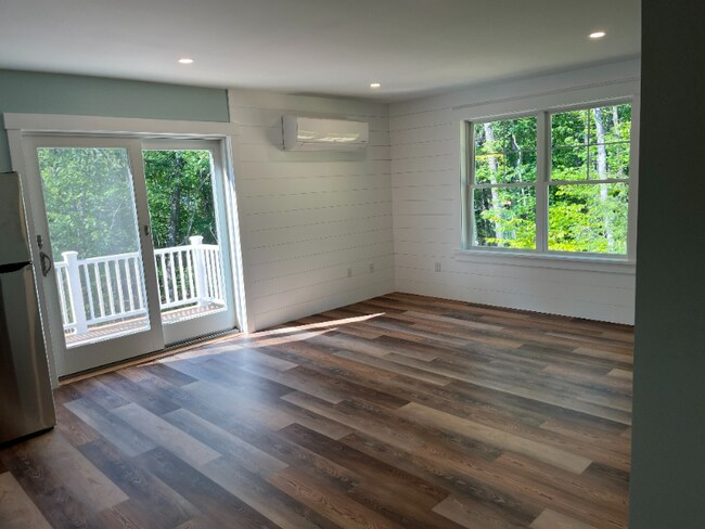 Photo - 76 Sabbady Point Rd