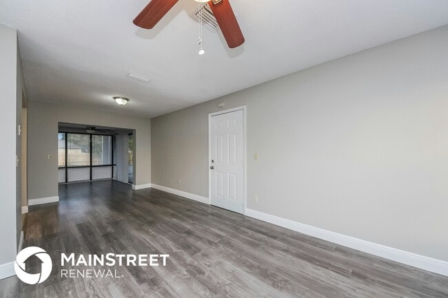 Photo - 660 McKinley Ct