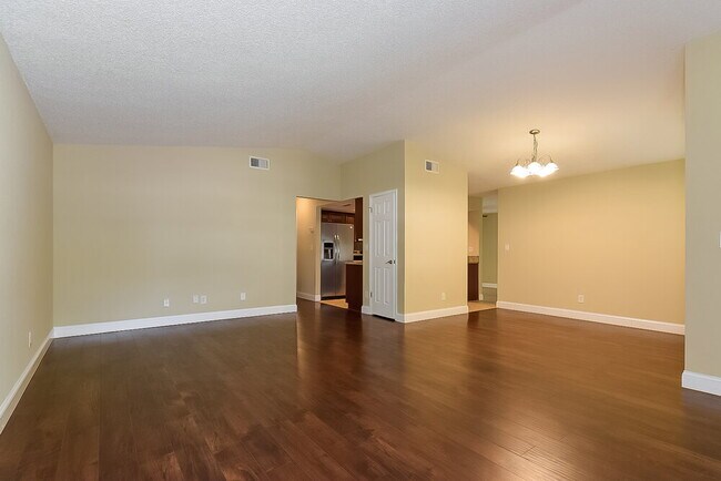 Photo - 4404 Sawgrass Blvd