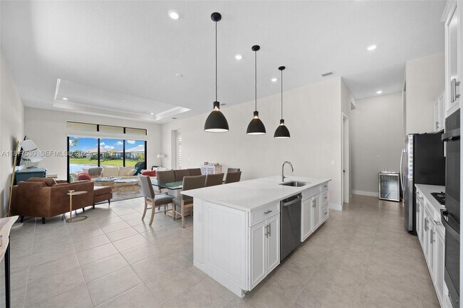 Photo - 7612 Knight St