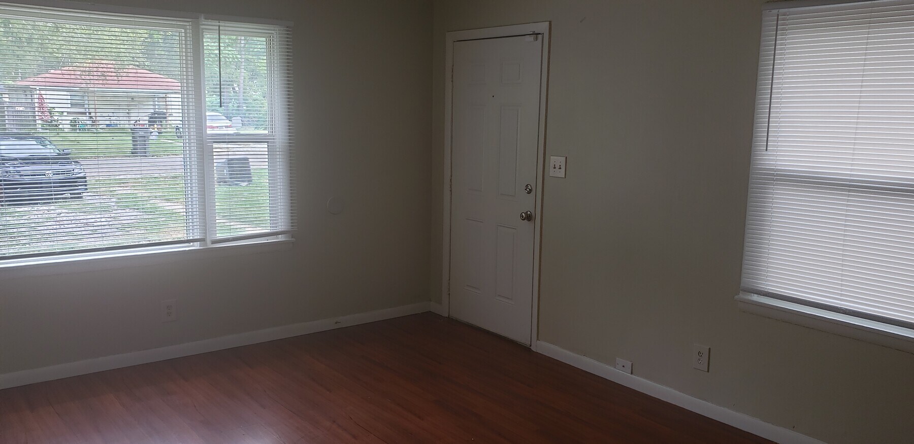 Sala de estar - 4715 E 18th St