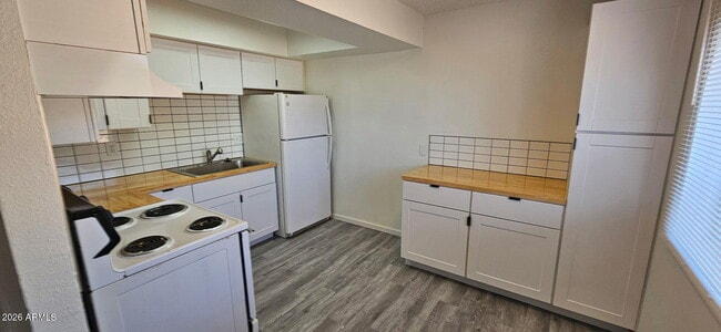 Photo - 9222 N 35th Ave