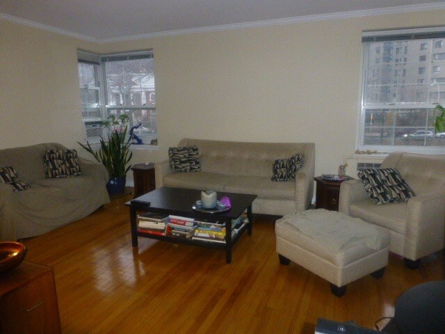 Photo - 1529 Beacon St Unit 8