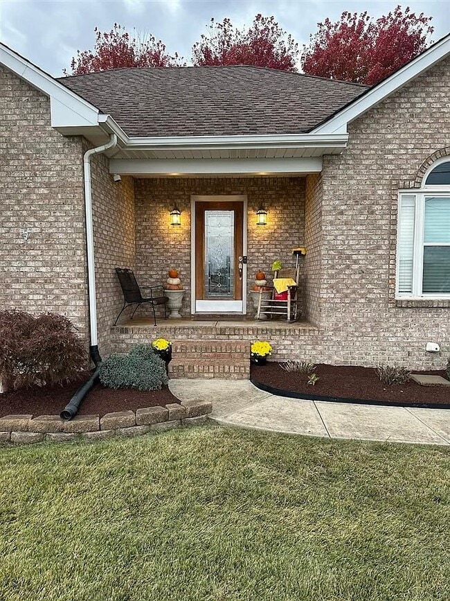 Photo - 811 Witt Rd